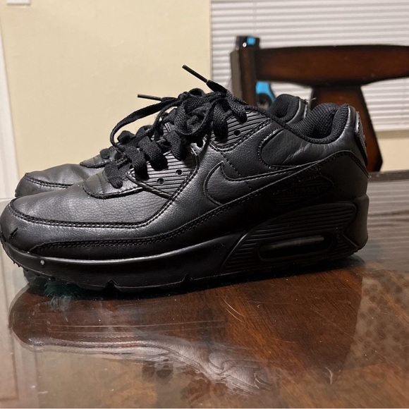 Nike air max 90 have worn a couple of times